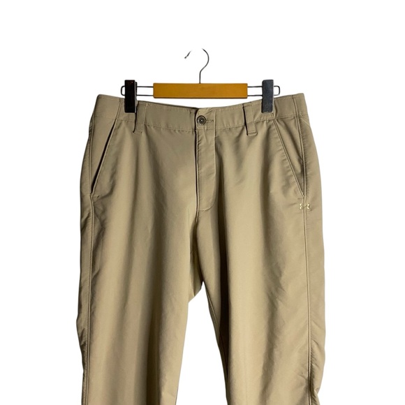 Under Armour Men’s Tan Khaki Loose Fit Performance Wear Pant - Picture 2 of 7